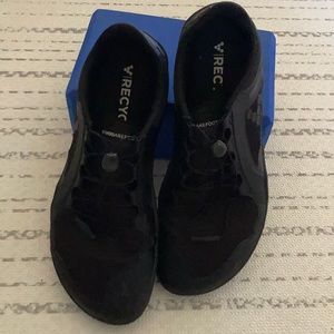 Vivo Barefoot shoes